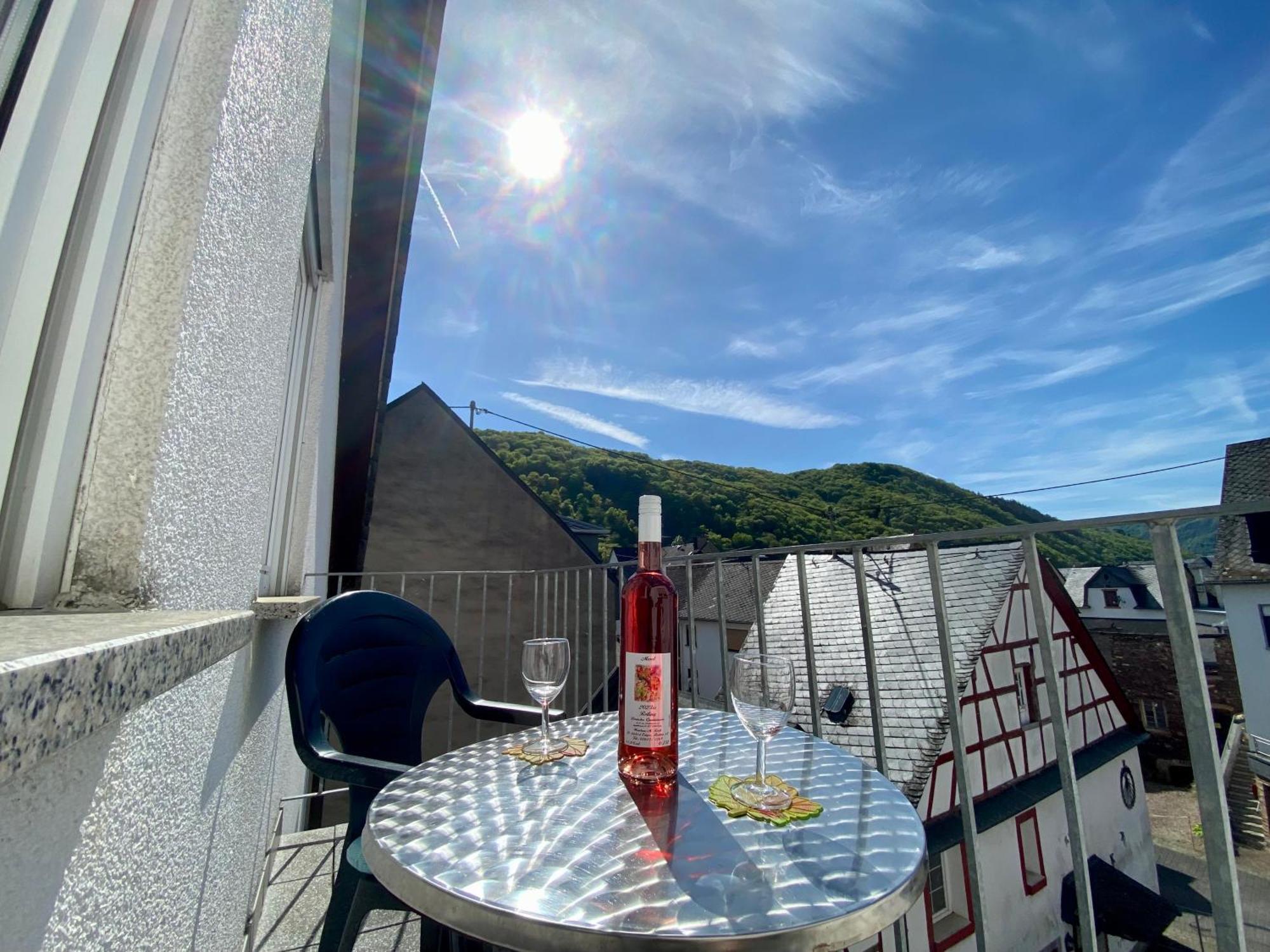 Wohnung Feuerberg Mit Suedbalkon Ediger-Eller Exterior foto